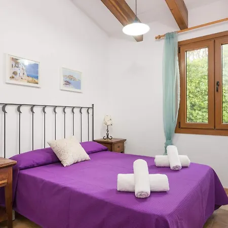 Villa Sa Lluna 3 Bedroom Villa,